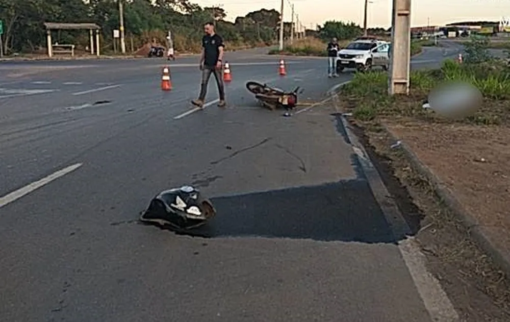 Motociclista morre após perder o controle da direção e bater em poste de energia em Cuiabá
