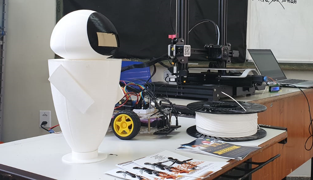 Escola de Rondonópolis desenvolve laboratório maker com apoio da Fapemat