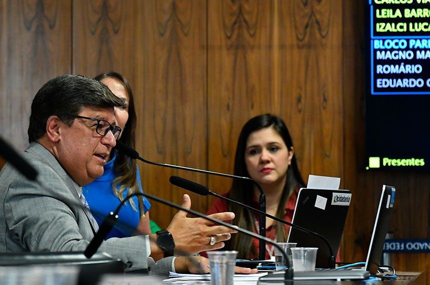 Senado envia ao Executivo sugestão de cidadão pelo fim da pensão de filho e filha de militar
