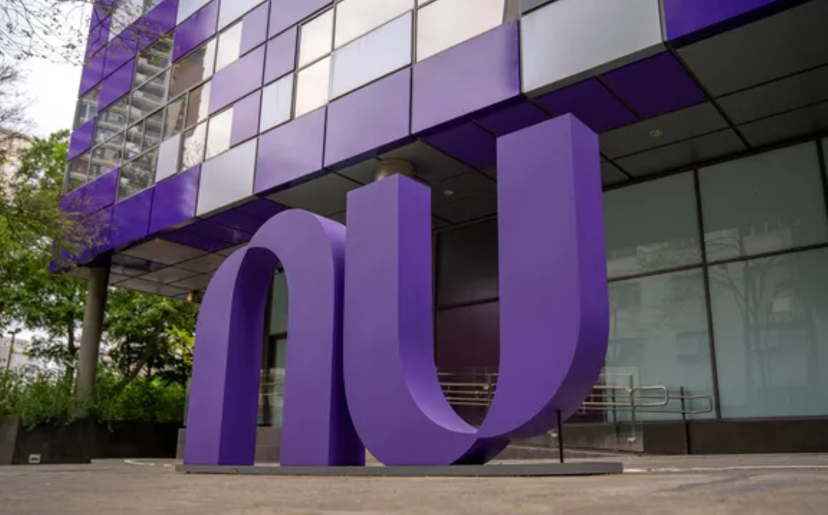 Nubank passa o Banco do Brasil em número de clientes e se torna o 4º maior do Brasil