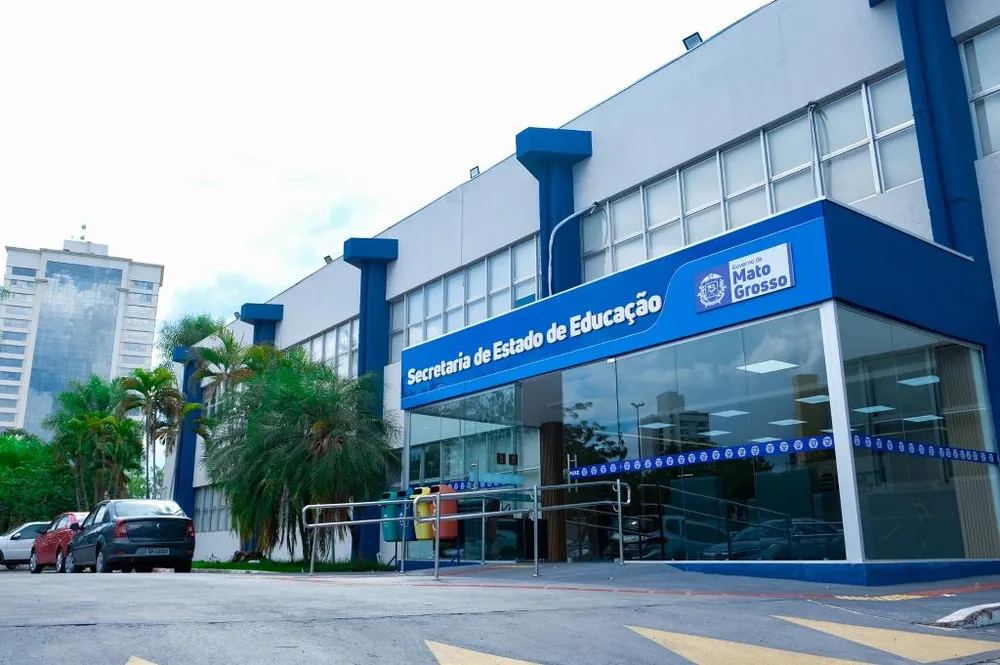 Seduc-MT diz que irá manter escola cívico-militar apesar de encerramento do programa pelo MEC