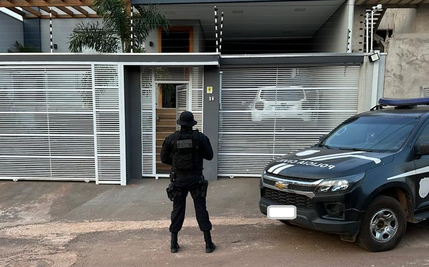 Operação Piraim cumpre prisões de grupo que usou chicote para extorquir vítima 