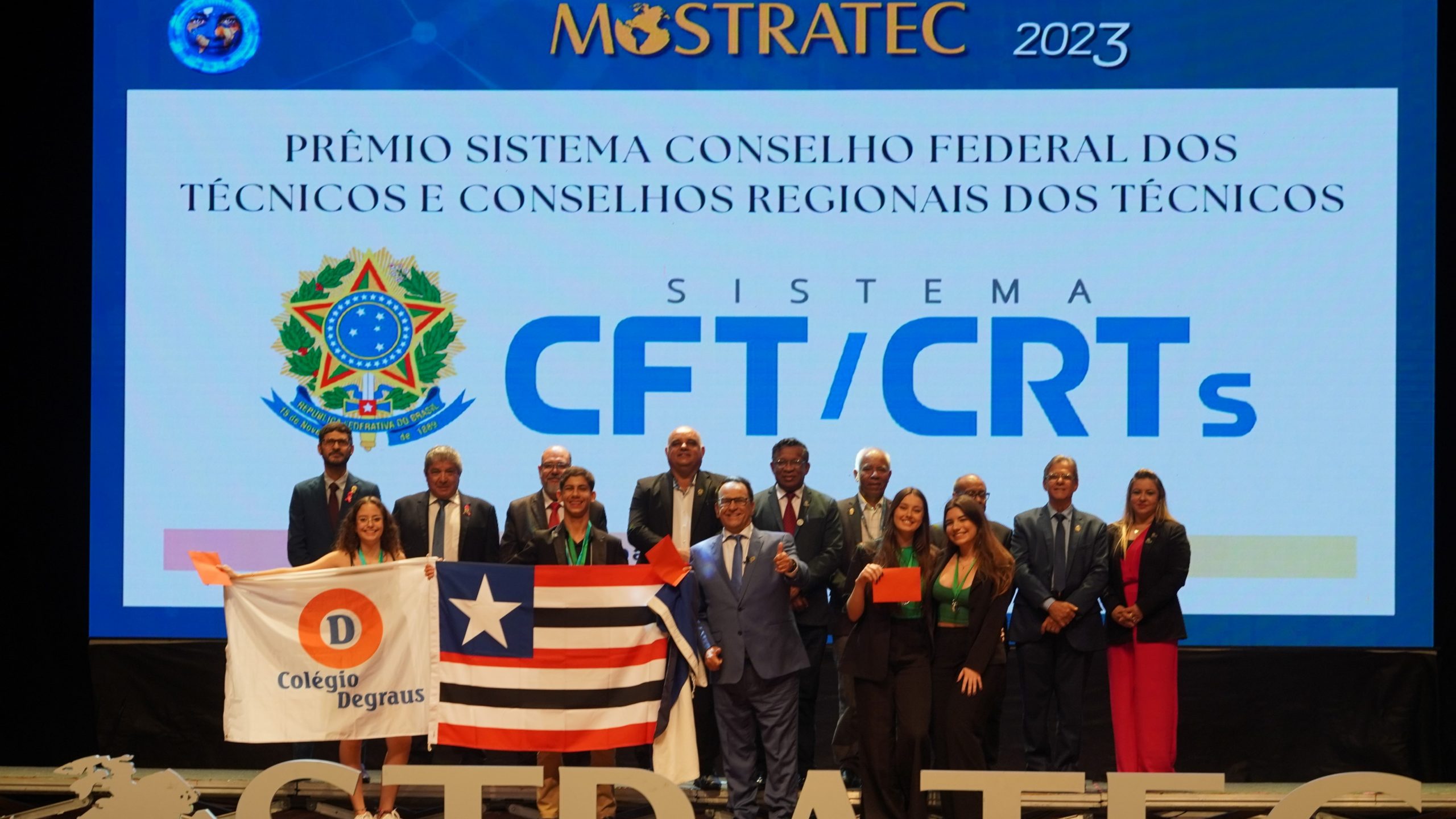 Prêmio Sistema CFT/CRTs estimula o conhecimento científico