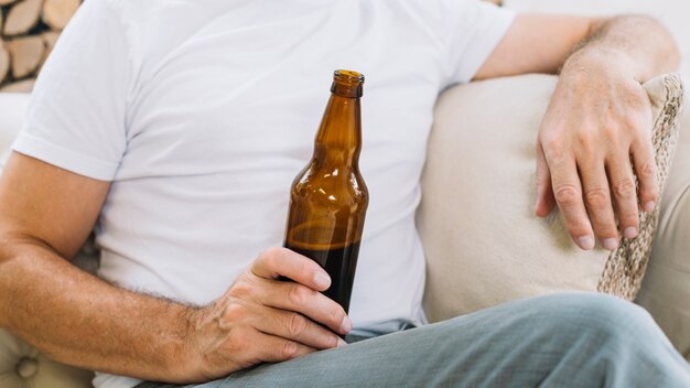 Alerta para os Homens: Consumo Excessivo de Álcool Pode Afetar Fertilidade, entenda