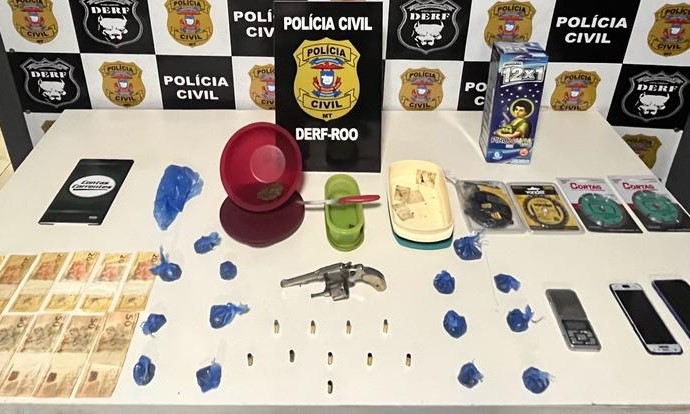 Traficante é detido em flagrante com arma, drogas e veículos em Rondonópolis