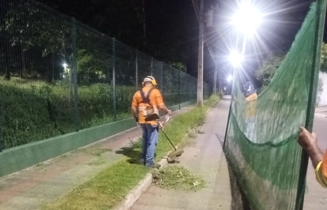 Rondonópolis | Coder realiza limpeza de praça no residencial José Sobrinho
