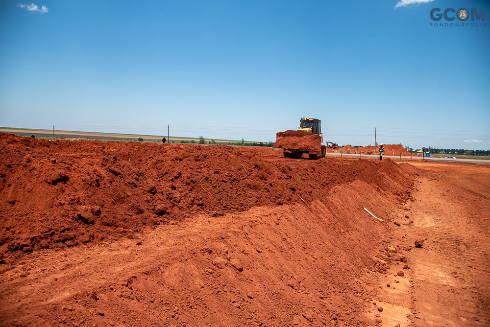 Rondonópolis | Prefeitura embarga obra de prolongamento da ferrovia
