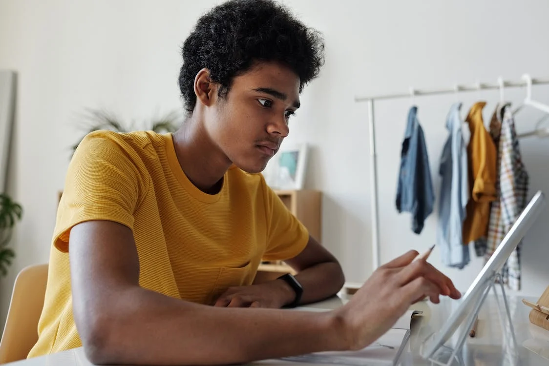 Como usar a nota do Enem para entrar na faculdade em 2024?