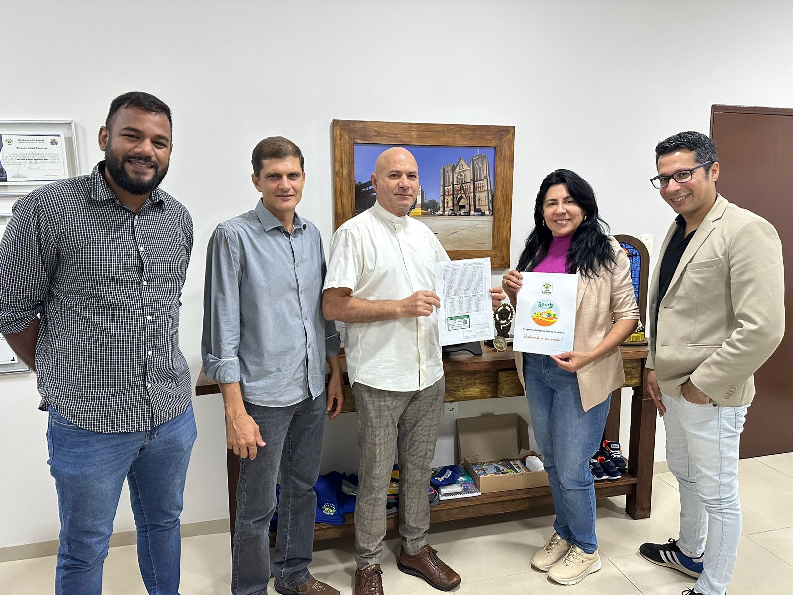 Prefeitura de Cáceres conclui regularização fundiária da Catedral de São Luiz