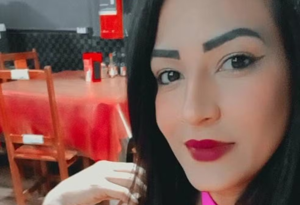Mulher é encontrada morta com sangramento no ouvido em bar