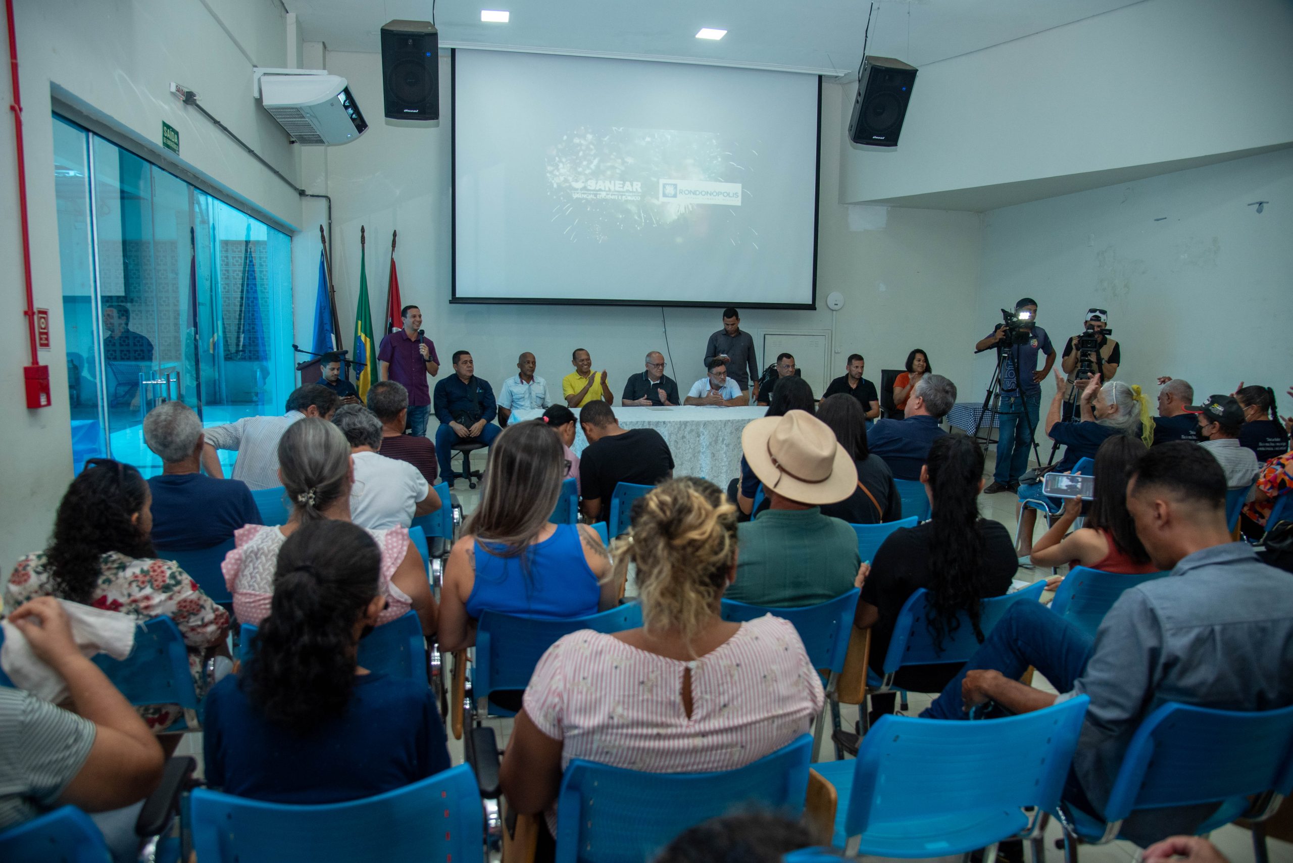 Prefeito de Rondonópolis assina ordem de serviço para instalação de poços artesianos em comunidades da Zona Rural