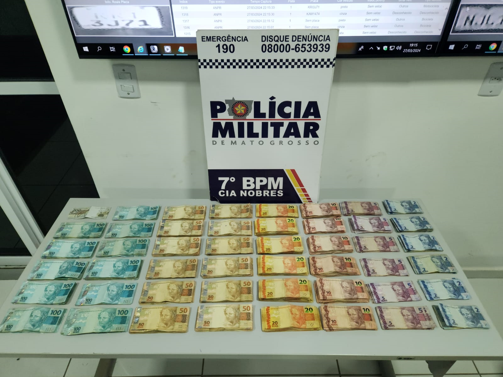 PM desarticula quadrilha de facção criminosa e apreende R$ 32 mil de tráfico de drogas