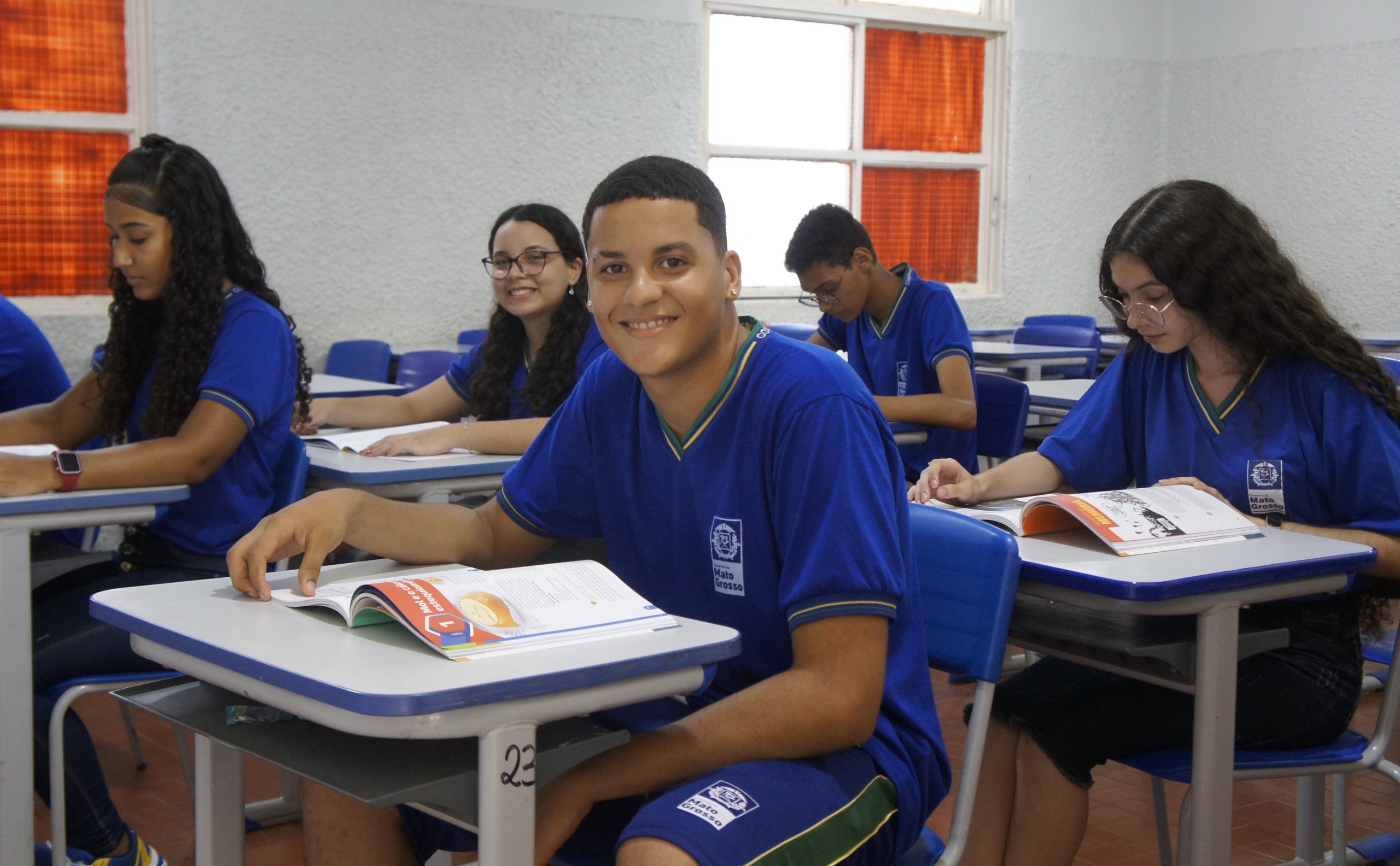 Seduc-MT divulga vencedores de campanha que incentivou uso dos uniformes escolares; veja lista