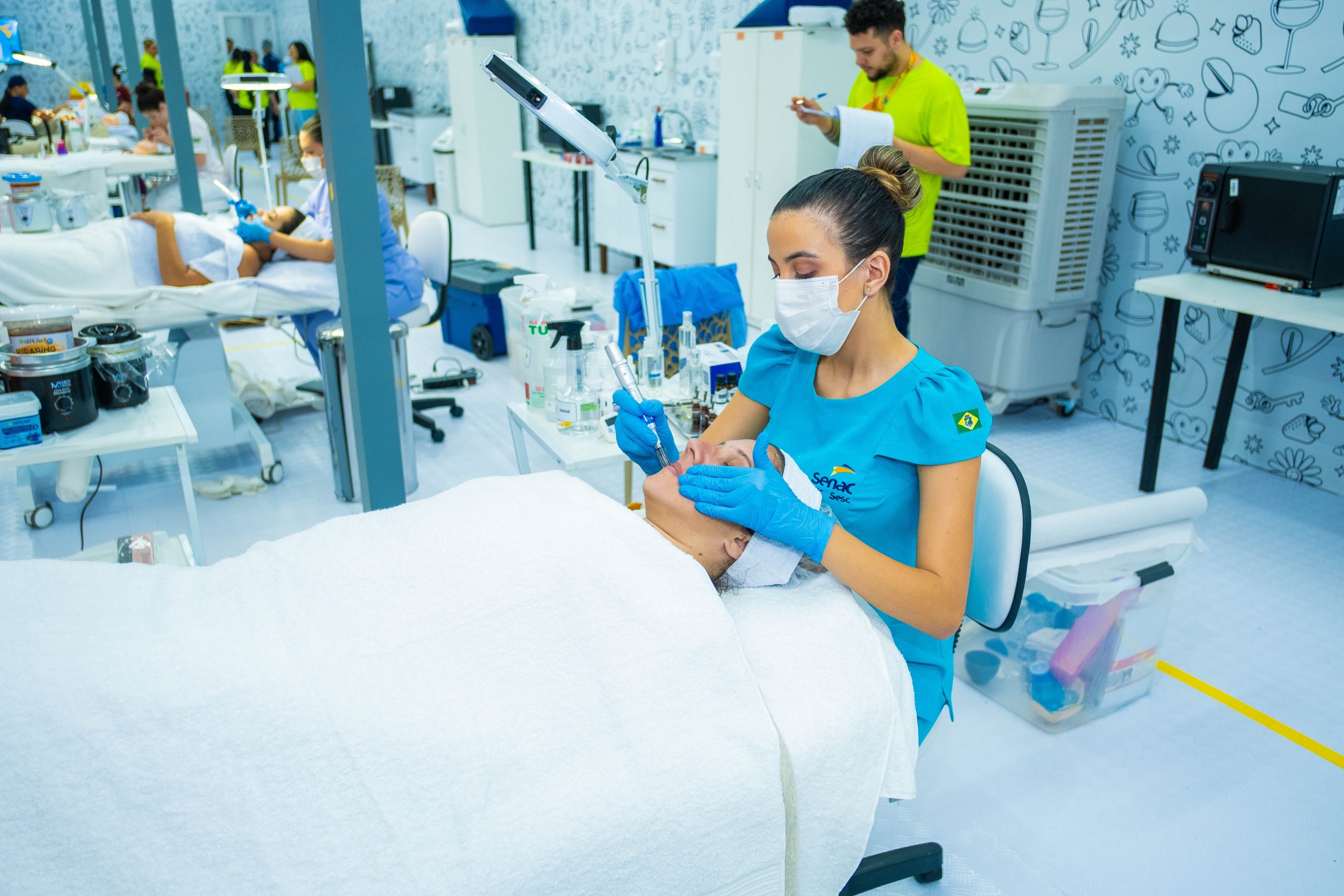 Senac-MT abre inscrições para curso gratuito de ‘Técnico em Estética’ na capital