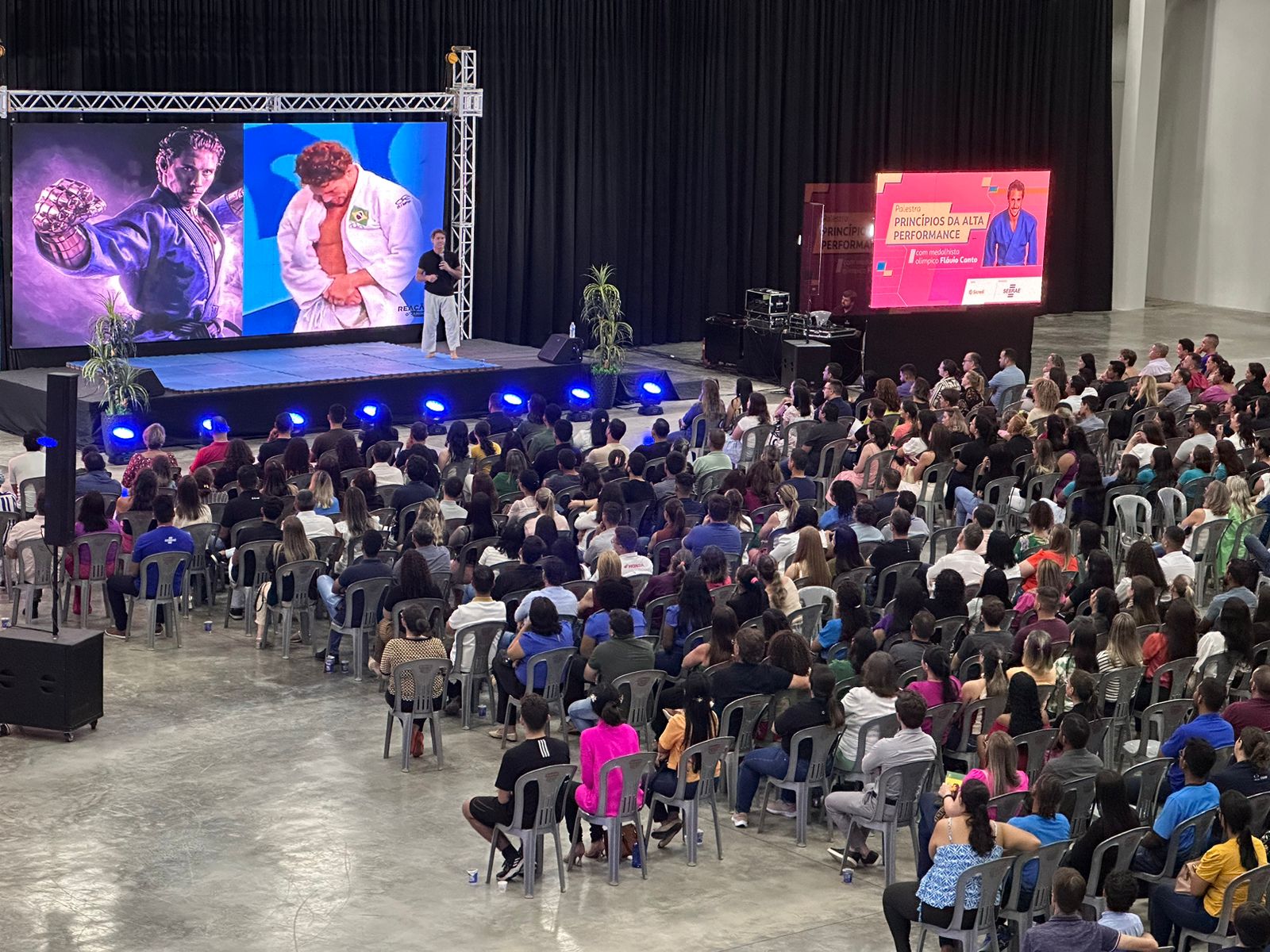 ‘Princípios da Alta Performance’ com medalhista olímpico reúne mais de 900 empreendedores em Sinop e Sorriso