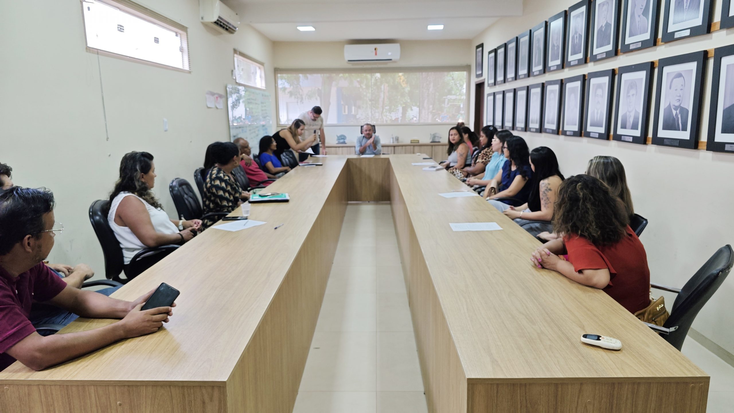 Prefeitura de Cáceres empossa membros do Conselho Municipal de Habitação