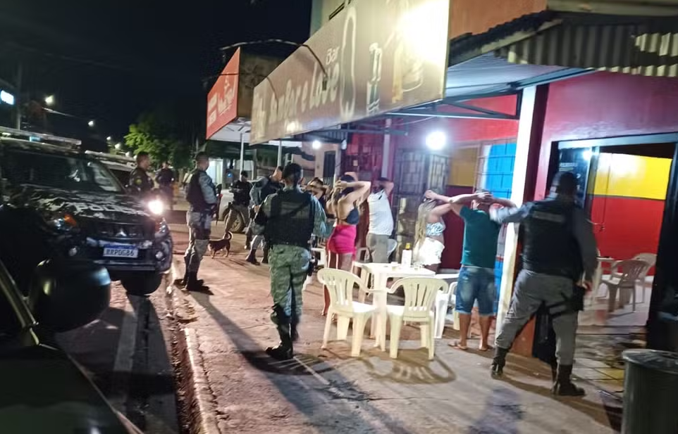 Quatro suspeitos de envolvimento em homicídio são presos em Sorriso