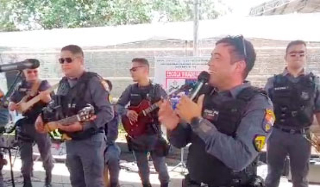Banda da PM tem apresentações suspensas após cantar música de cunho sexual em escola militar de Cuiabá