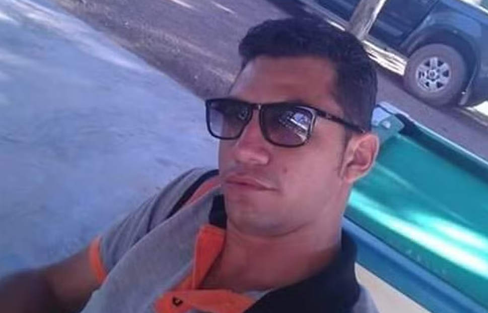 Homem é morto a tiros durante torneio de futebol