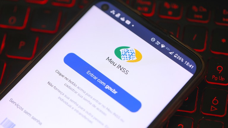 INSS determina o bloqueio de novos descontos de mensalidades associativas