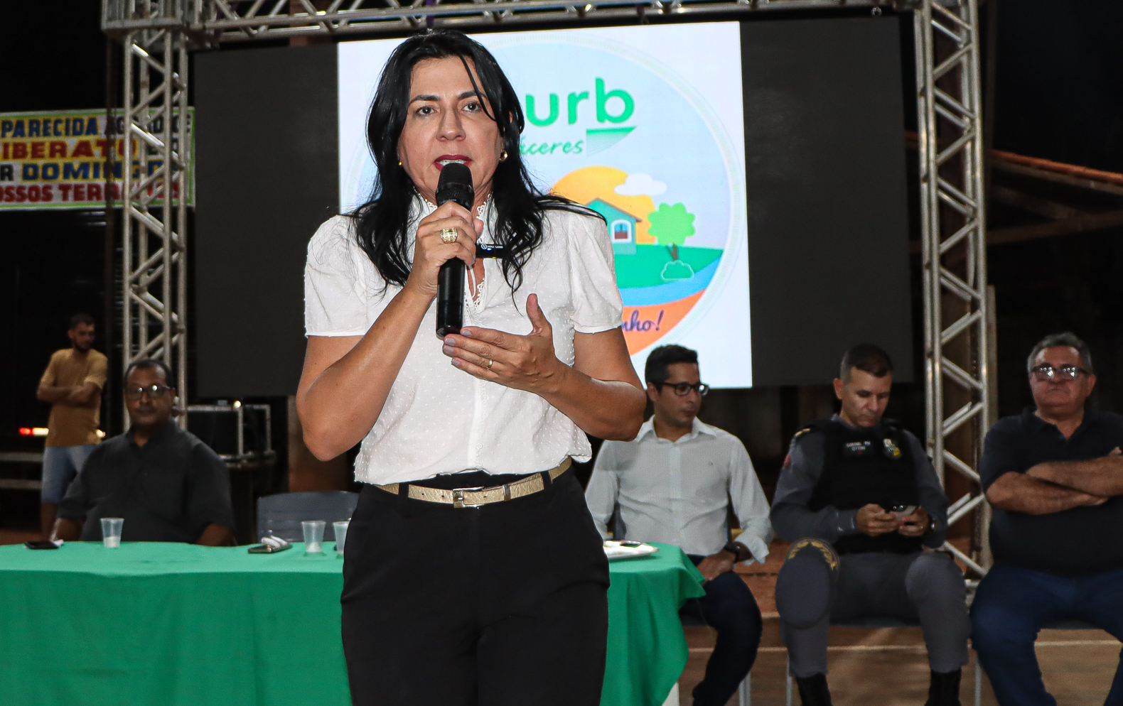 Cáceres | Prefeitura entrega 155 escrituras de imóveis em Vila Aparecida
