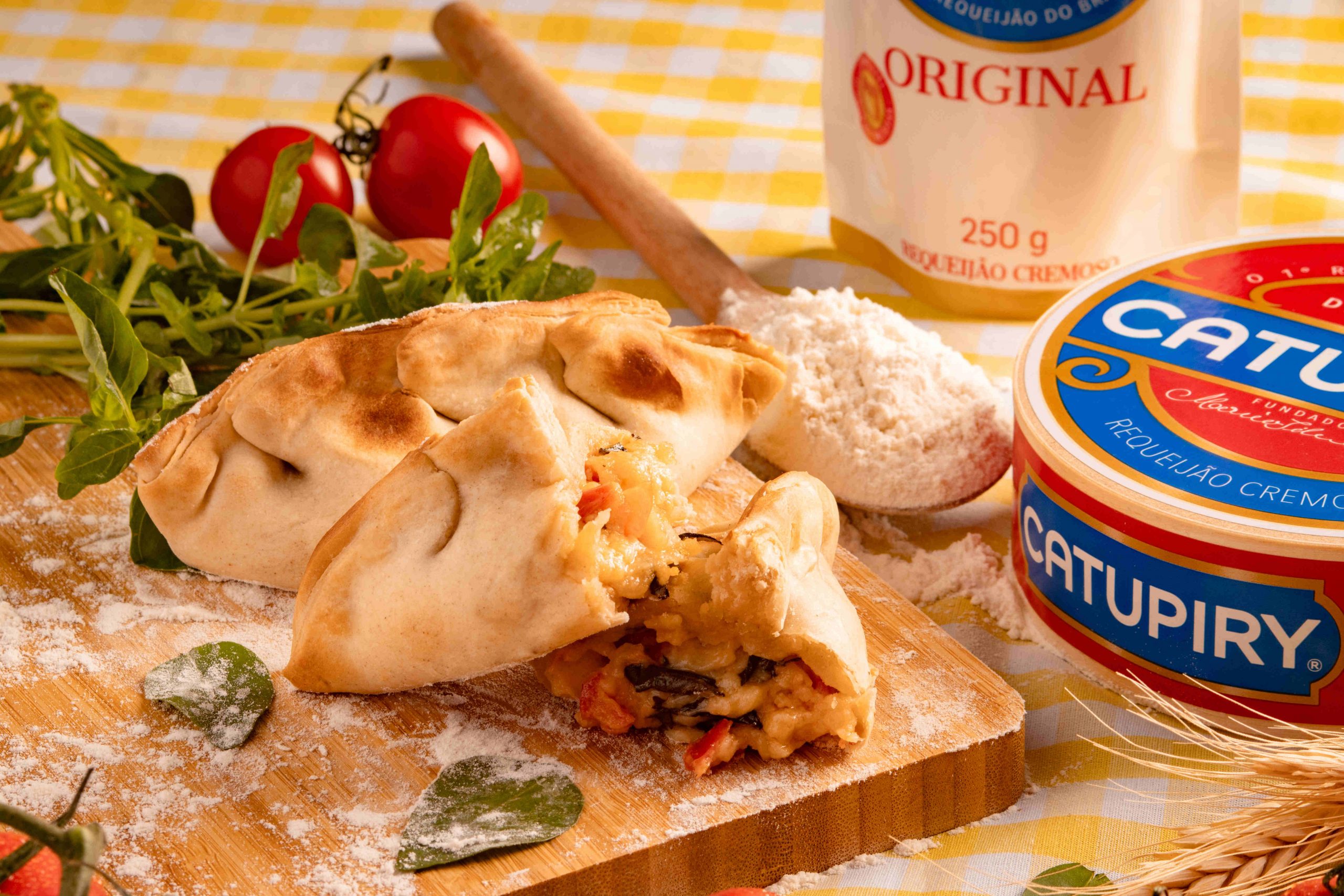 Com o legítimo sabor italiano, Mais1.Café lança Empanada Caprese em parceria com a Catupiry®