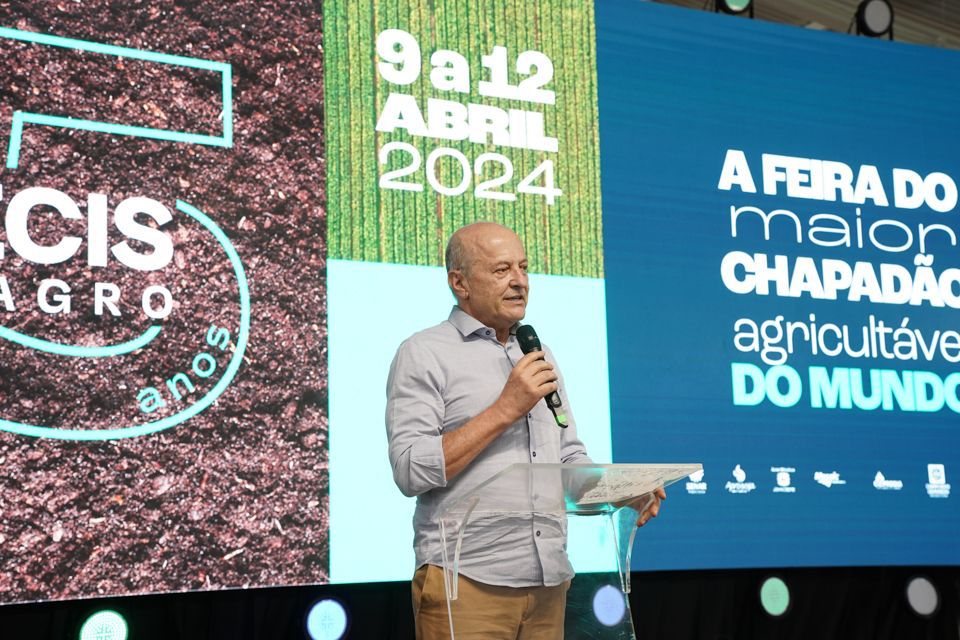 “É urgente pensar em soluções de logística e no que queremos para o agro nos próximos 15 anos”, diz Bruno Giacomet