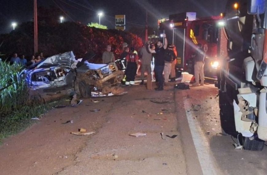 Motorista morre em acidente com dois caminhões na BR-070