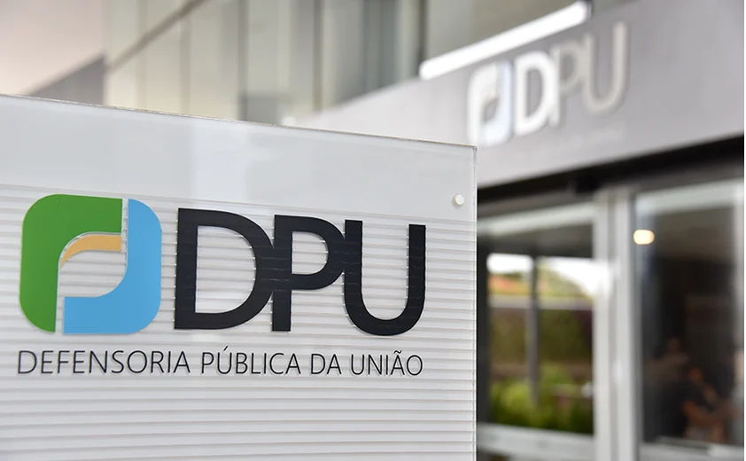 DPU e MPF pedem indenização de R$ 1 mi ao Google por vídeos de PMs que incitam violência
