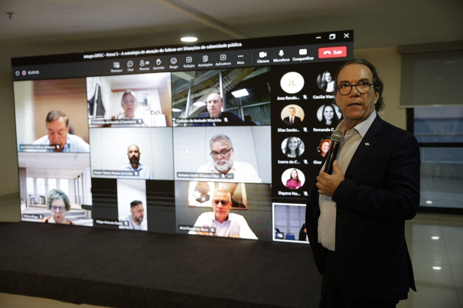 Sebrae discute medidas emergenciais para apoiar os pequenos negócios gaúchos