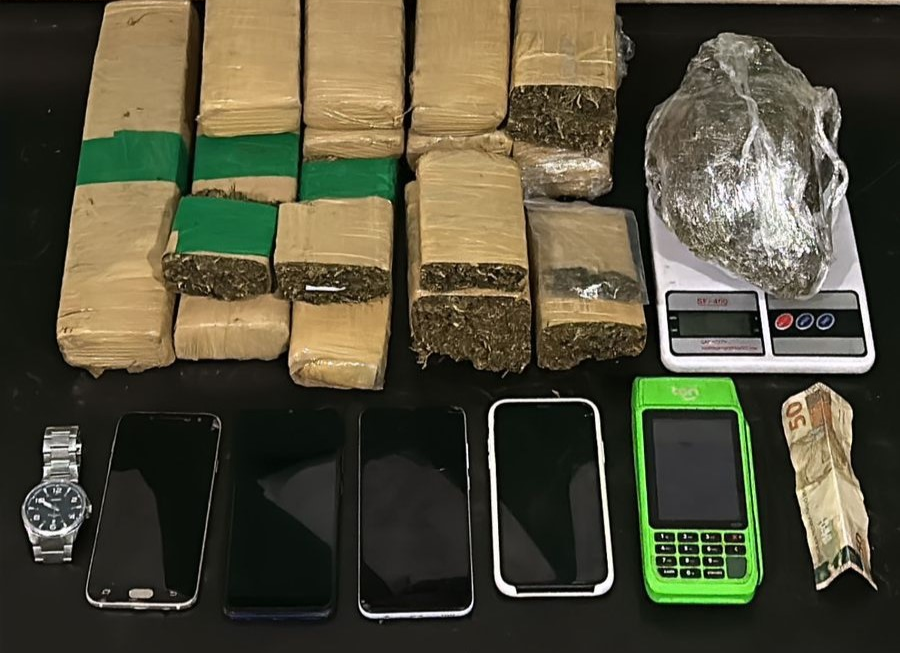 Quadrilha é presa em flagrante pela PM com quase 8kg de maconha em Campo Novo do Parecis