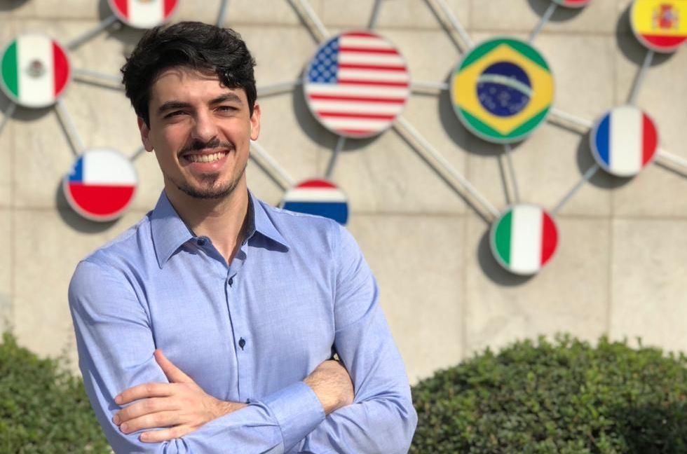 Do pé à mesa: entenda a cuidadosa logística das frutas