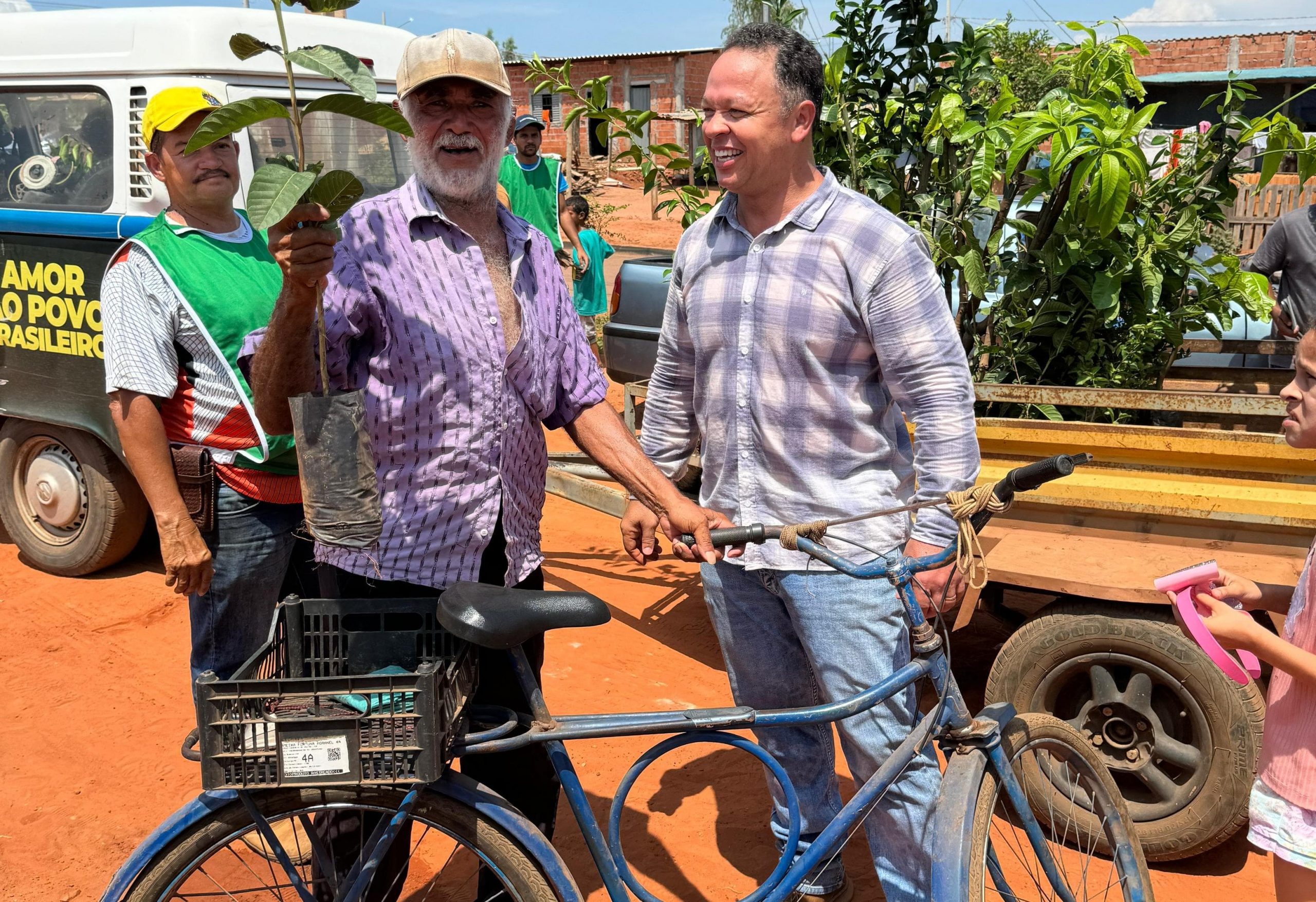 Cláudio Ferreira destaca compromisso com educação ambiental em Rondonópolis