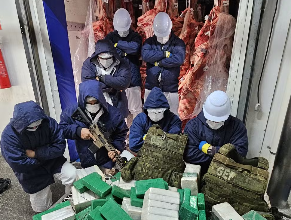 Cáceres | Mais 160kg de cocaína são encontrados dentro de caminhão frigorífico