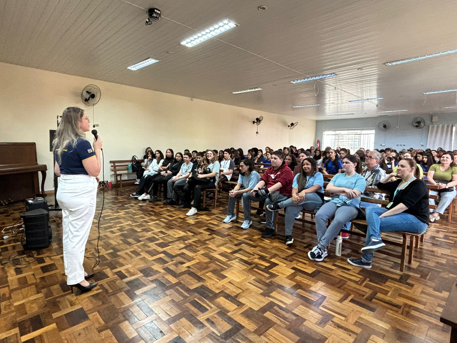 ONG presente em mais de 120 países realiza projeto social em escolas curitibanas