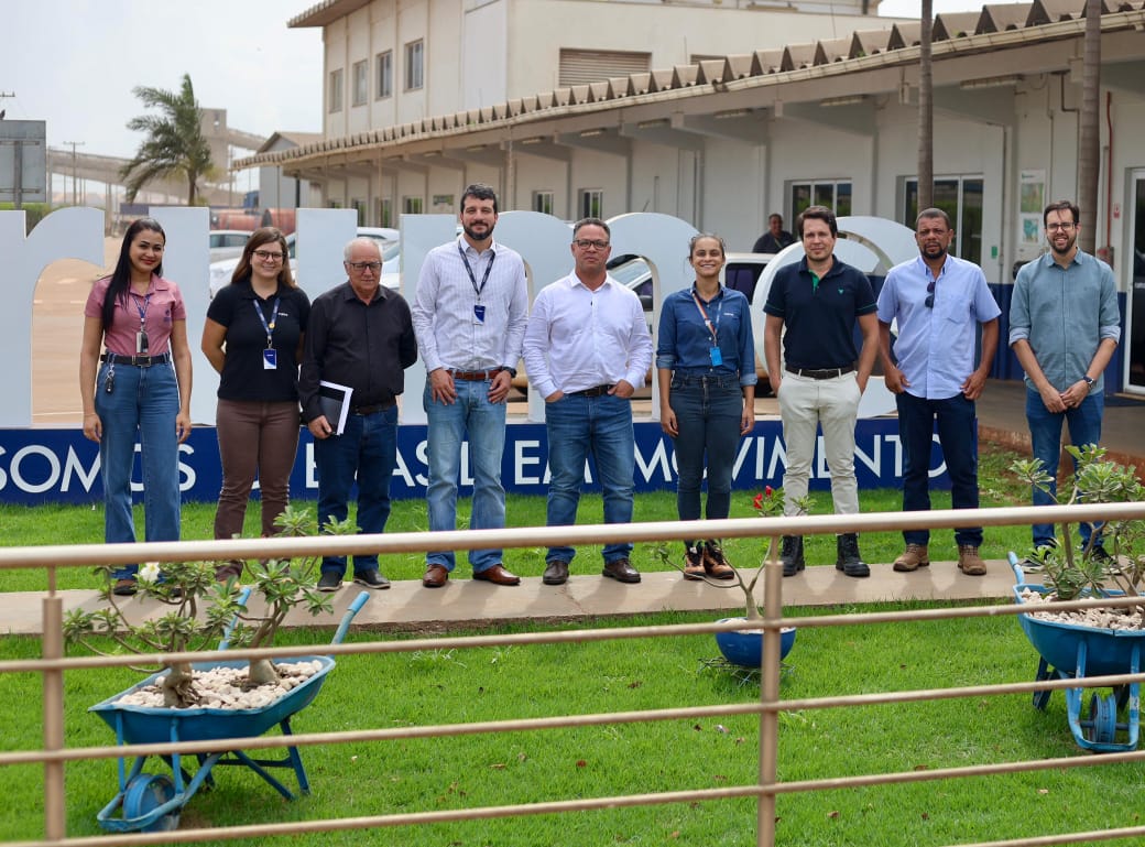 Cláudio Ferreira visita maior terminal de grãos da América Latina