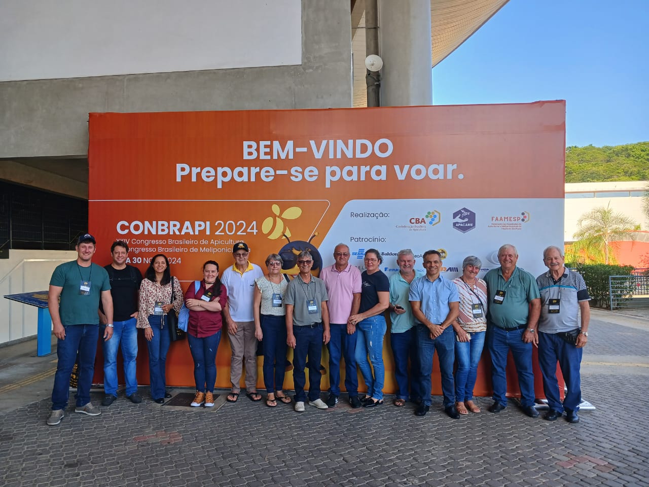 Missão técnica do Sebrae/MT leva produtores de Sinop e Cuiabá para Congresso Nacional de Apicultura e Meliponicultura