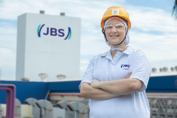 JBS tem mais de 200 vagas de emprego em Barra do Garças