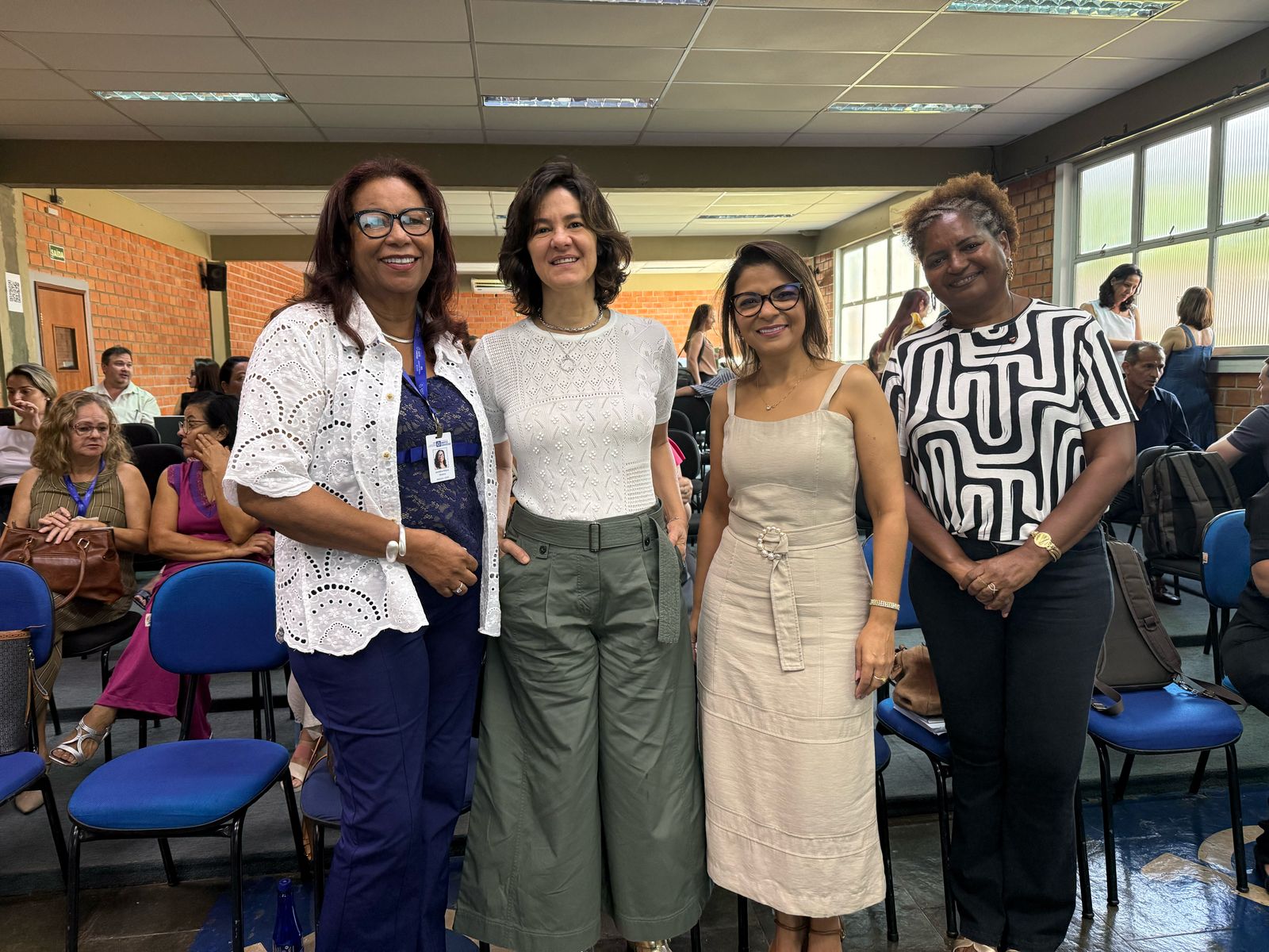 Secretária de Saúde e equipe participam de encontro do programa PlanificaSUS