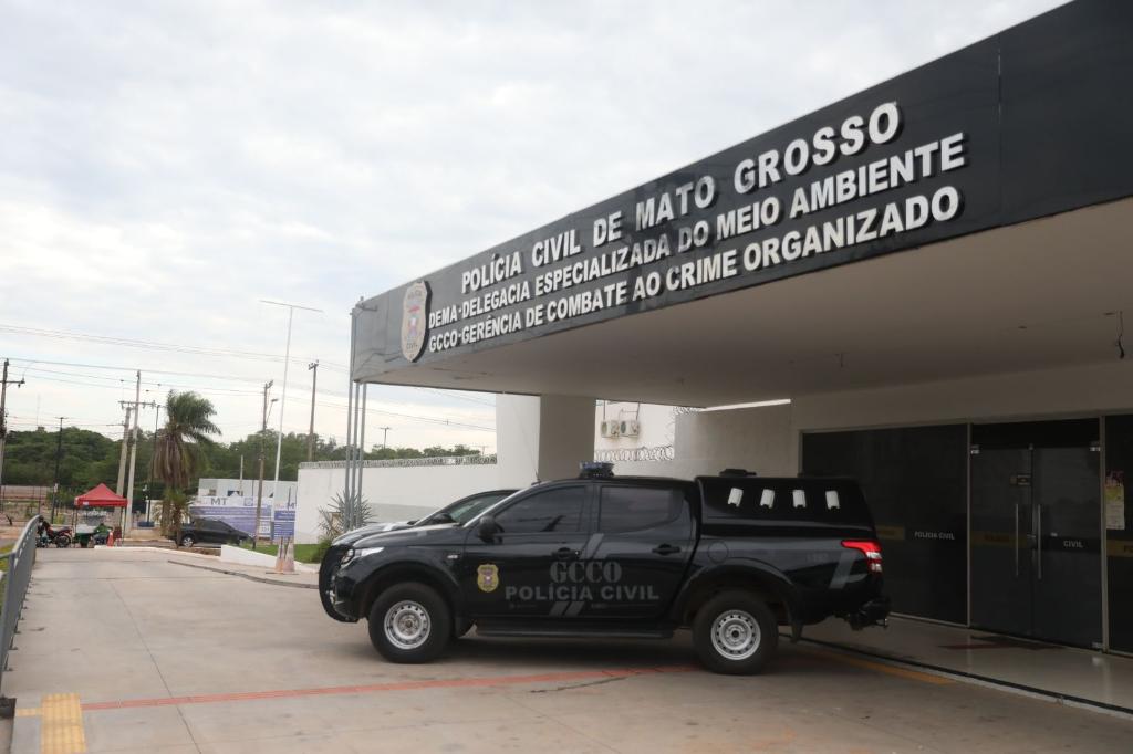 Polícia Civil cumpre mandados contra facção que buscava expandir atuação em MT