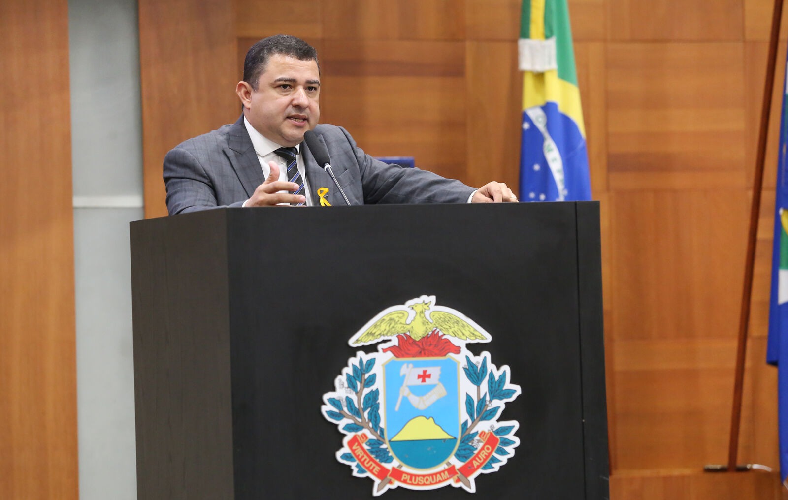 Adenilson Rocha assume vaga na Assembleia Legislativa e reforça compromisso com a região Norte