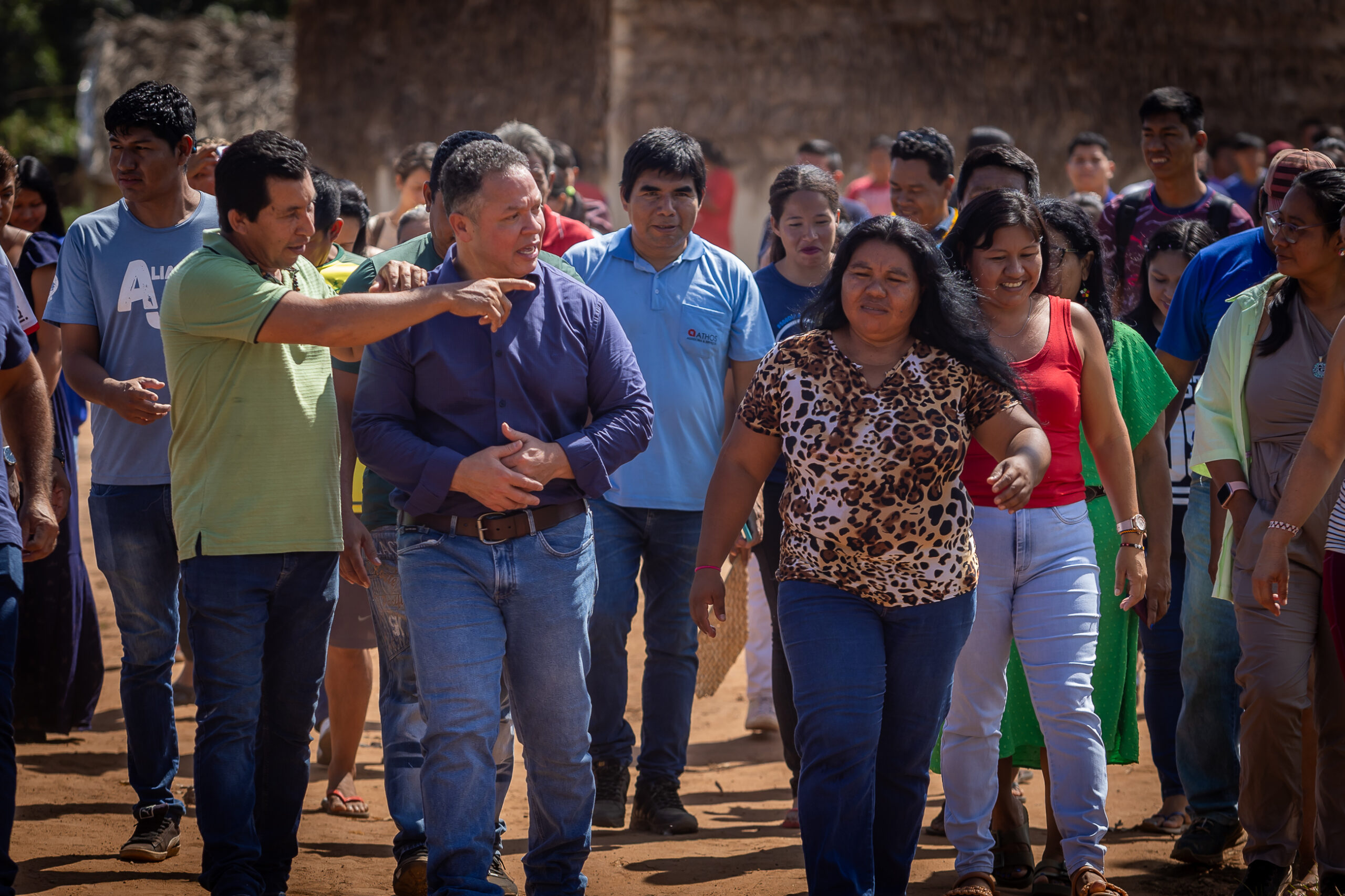 Rondonópolis | Prefeito visita aldeia Tadarimana e garante melhorias
