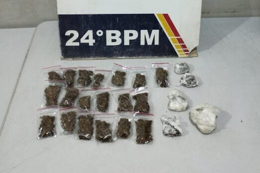 Polícia Militar prende homem por tráfico e apreende porções de maconha