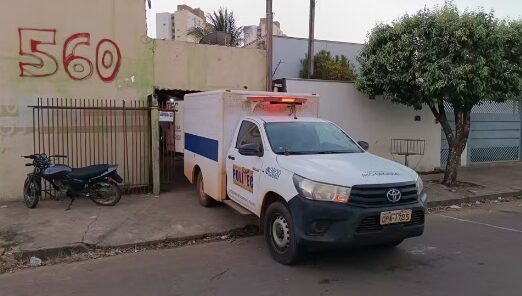 Sinop | Mãe é morta a pauladas por namorado na frente da filha