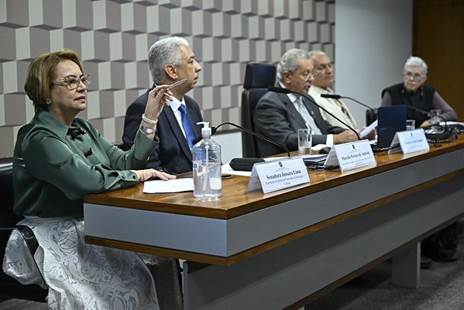 Especialistas enaltecem PL da Educação Cidadã apresentado por Jayme Campos