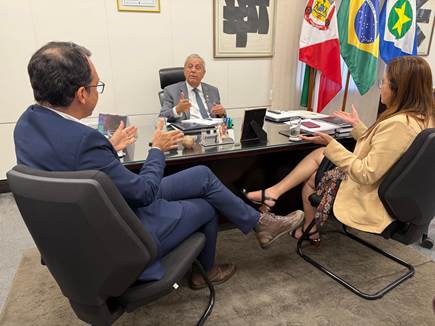Jayme Campos articula reforço orçamentário para melhorias na UFMT