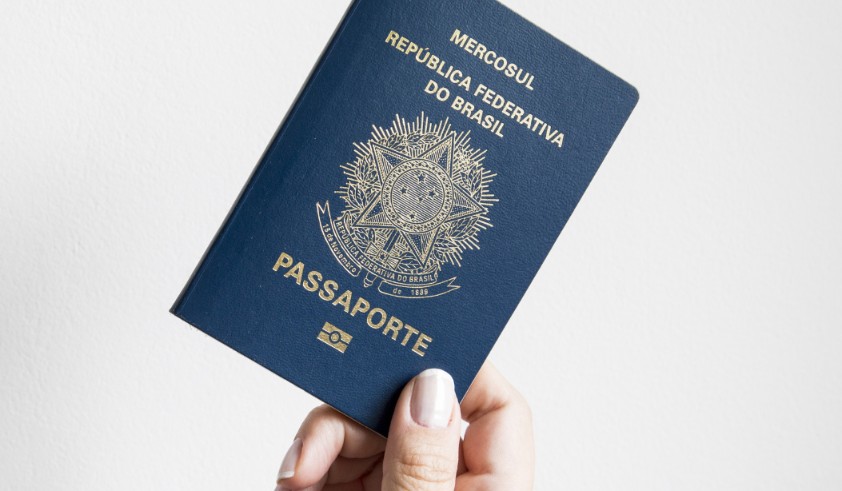 Brasileiros seguem em busca pelo visto americano