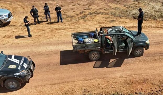 Avião bate em caminhonete na decolagem e mata funcionário de fazenda