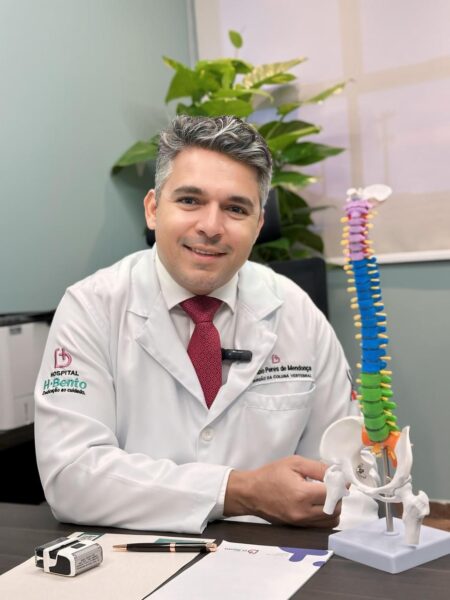 “Exames simples de raio-X podem ajudar no diagnóstico de câncer ósseo em crianças e adolescentes”, orienta especialista
