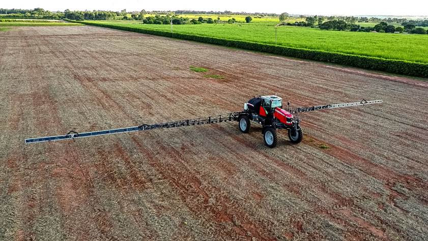 Tecnologia de precisão da Massey Ferguson transforma a pulverização em aliada da rentabilidade no campo 